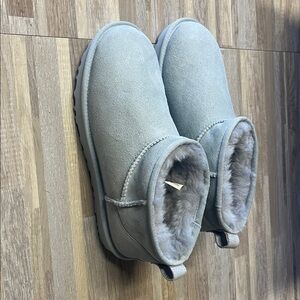 UGG Cozy Gray blueish Suede Ankle Boots Sz 10